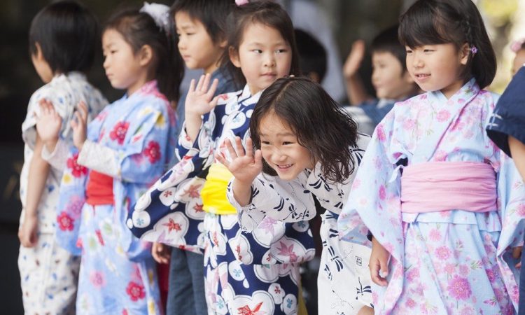 Traditionally dressed Japanese children